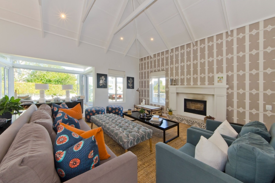 4 Bedroom Property for Sale in Thesen Islands Western Cape